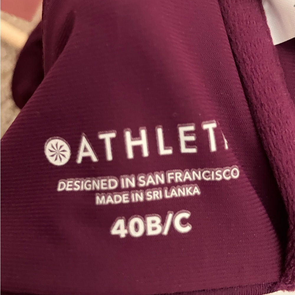 Athleta Burgundy Orange‎ Swim Suit Top With Under Wire Size 40B/C NWT - Picture 4 of 6